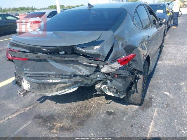 تۆیۆتا کامری